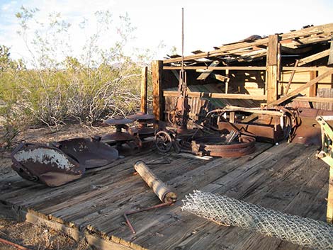 Walking Box Ranch, Old Garage