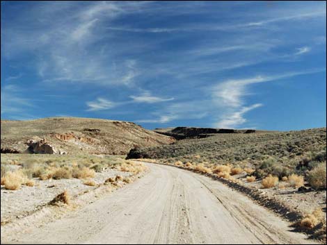 Valley of Faces Road