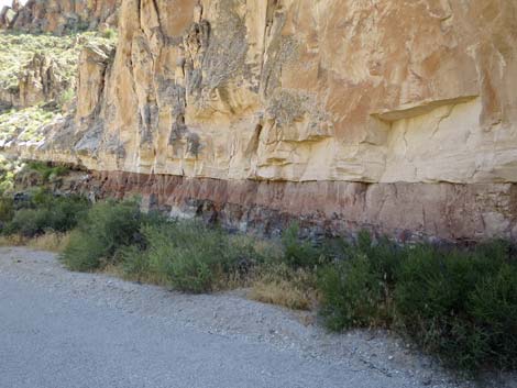 Valley of Faces Road