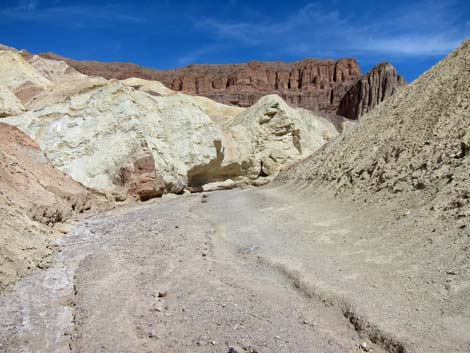 Golden Canyon Trail