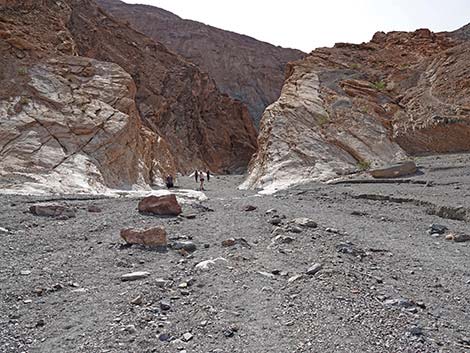 Mosaic Canyon